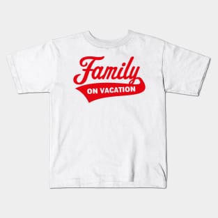 Family On Vacation (Family Holiday / Red) Kids T-Shirt